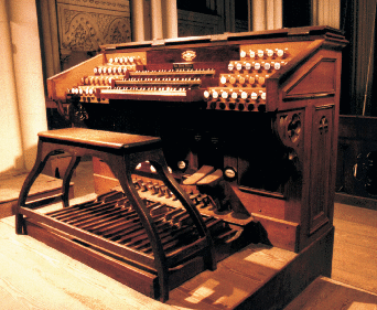 verlag peter ewers - Spieltisch der Schyven-Orgel in Notre-Dame de Laeken, Brüssel